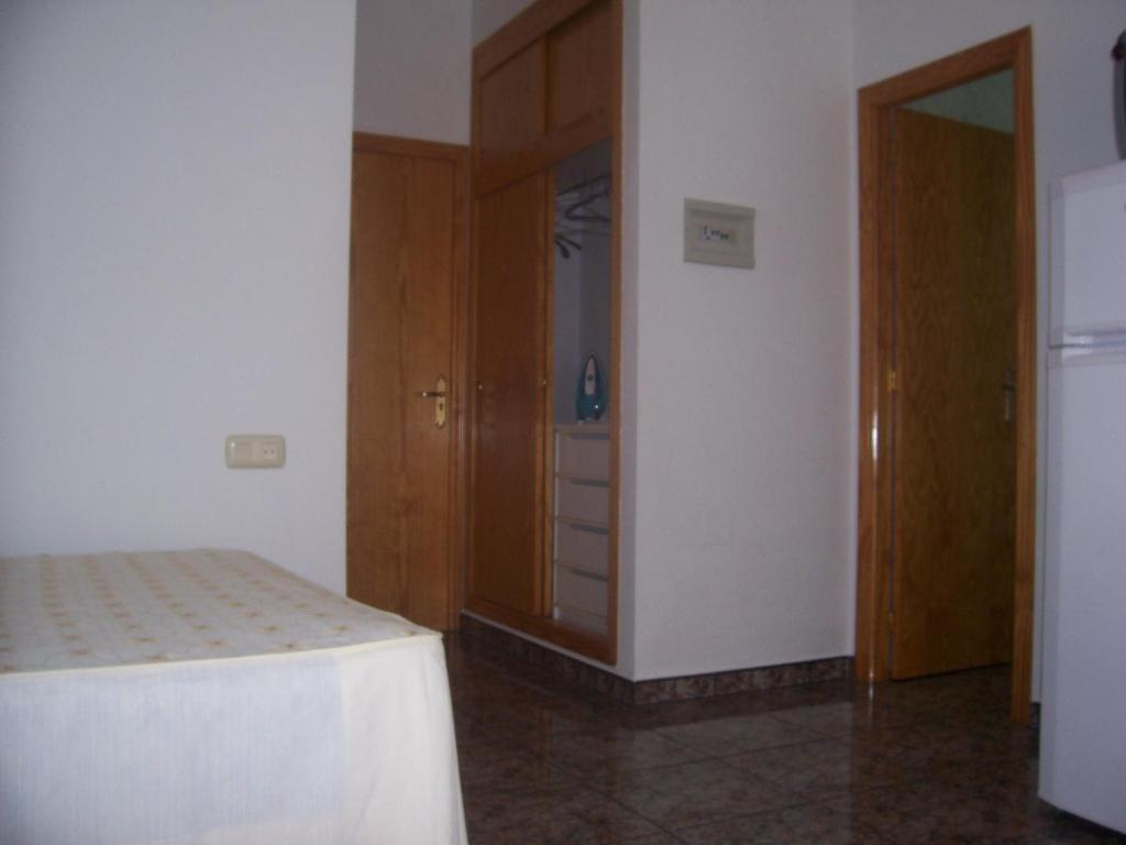 Apartamentos Berlin 산페드로델피나타르 외부 사진