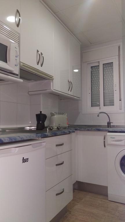 Apartamentos Berlin 산페드로델피나타르 외부 사진