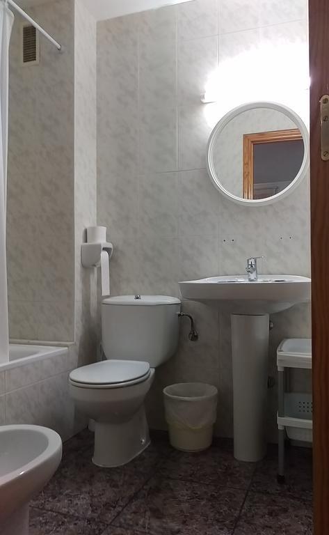 Apartamentos Berlin 산페드로델피나타르 외부 사진