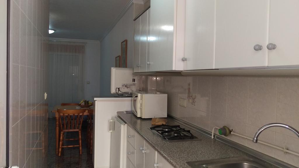 Apartamentos Berlin 산페드로델피나타르 외부 사진